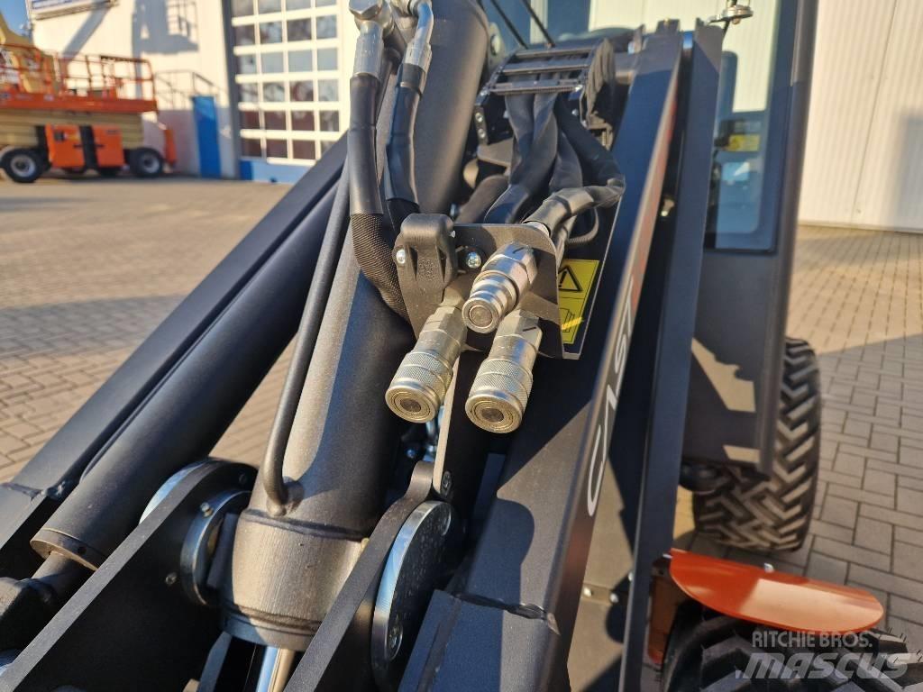 Cast Loaders 825D Teleskopik yükleyiciler