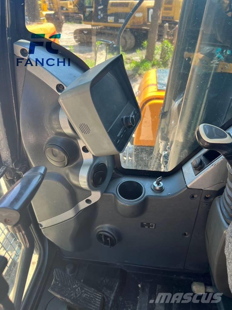 Hyundai 225LC-9t Paletli ekskavatörler