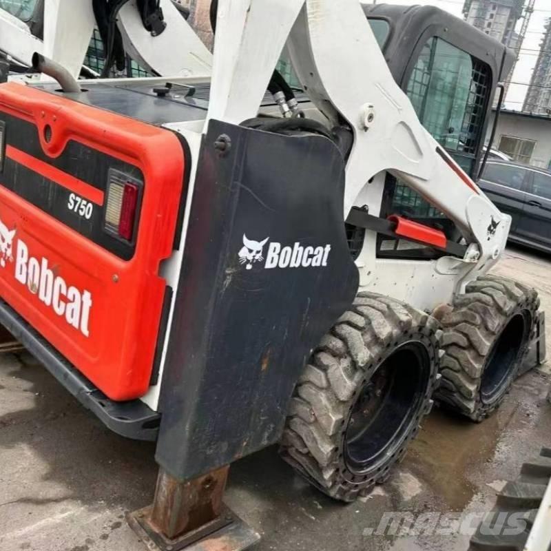 Bobcat S 750 Skid steer loderler