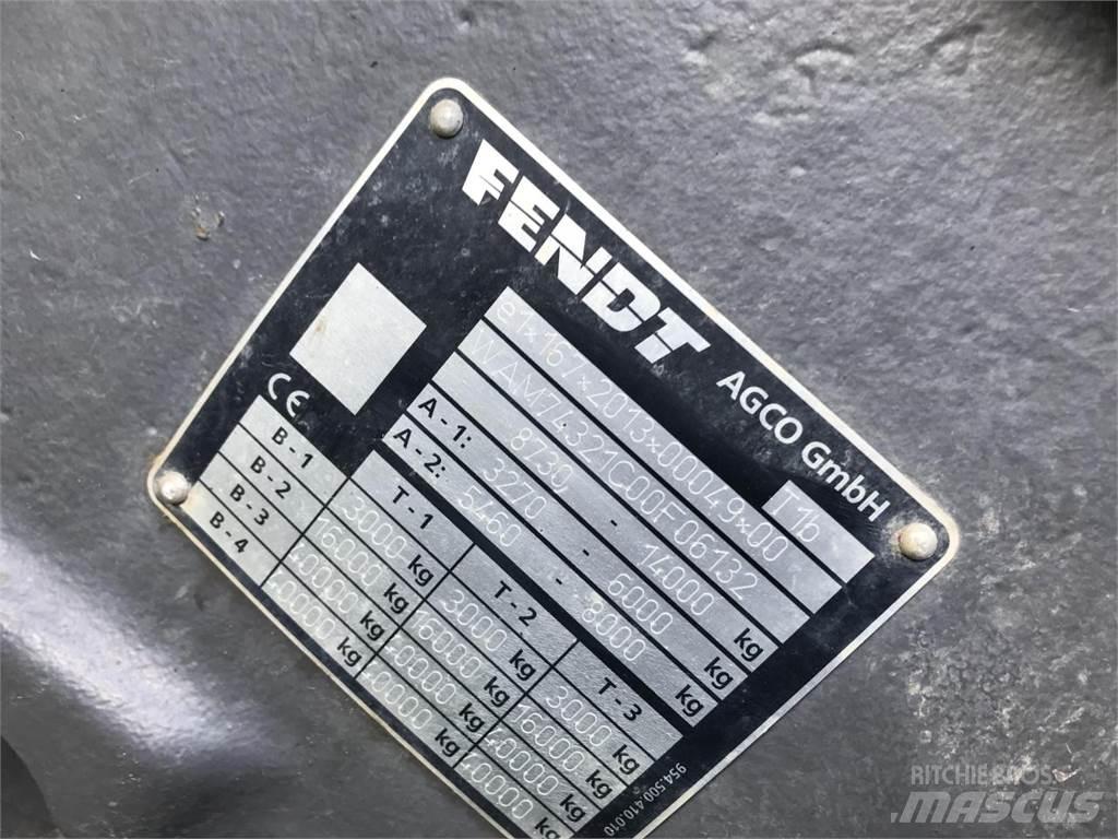 Fendt 724 Vario Traktörler