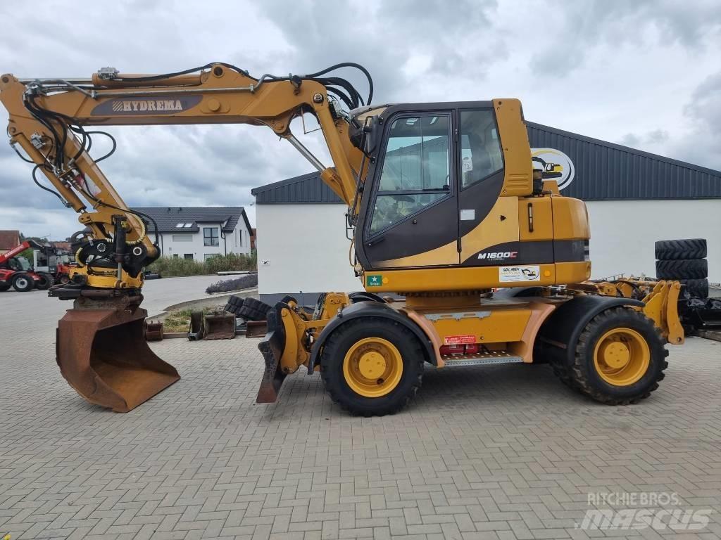 Hydrema M 1600 C Lastik tekerli ekskavatörler