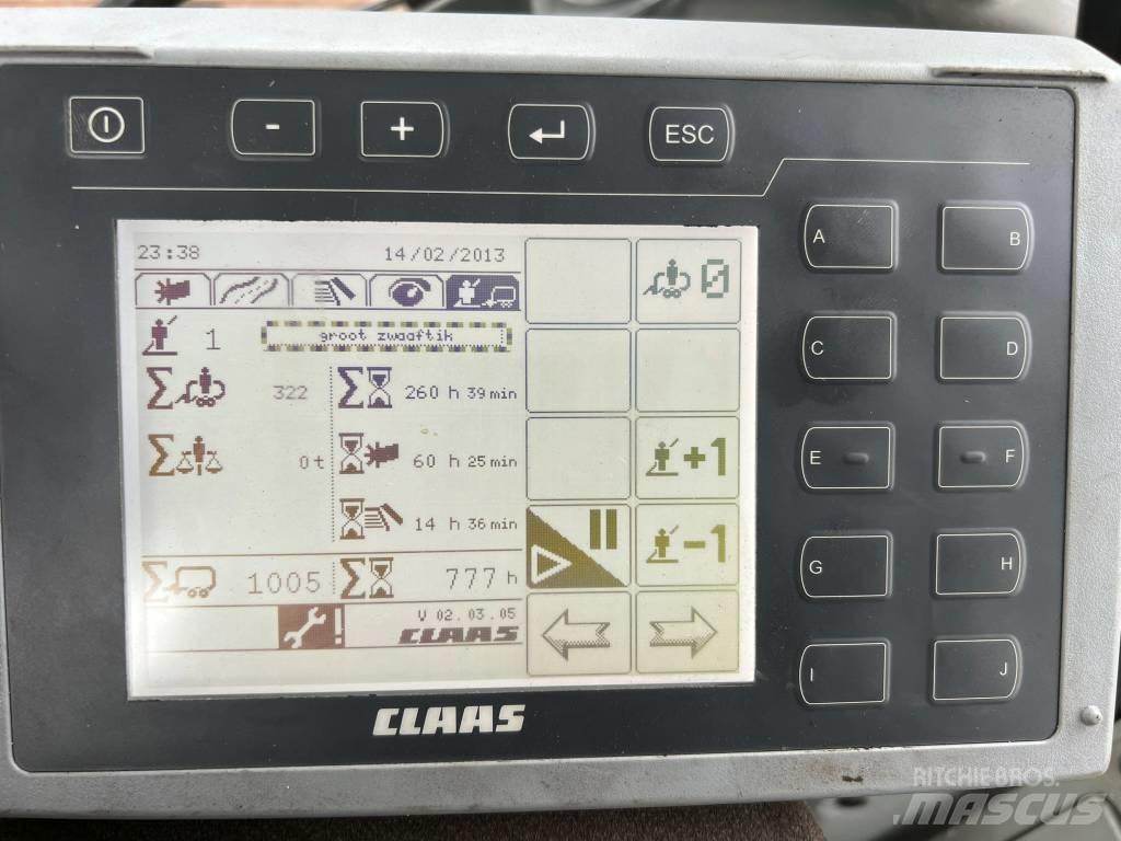 CLAAS Cargos 8500 Kendi yükler römorklar
