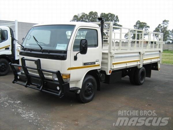 Nissan Cabstar Flatbed kamyonlar