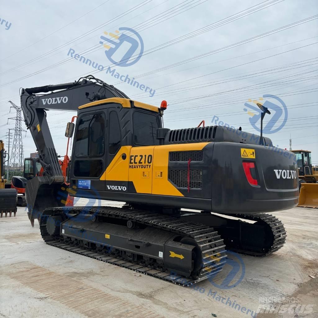 Volvo EC210 Paletli ekskavatörler