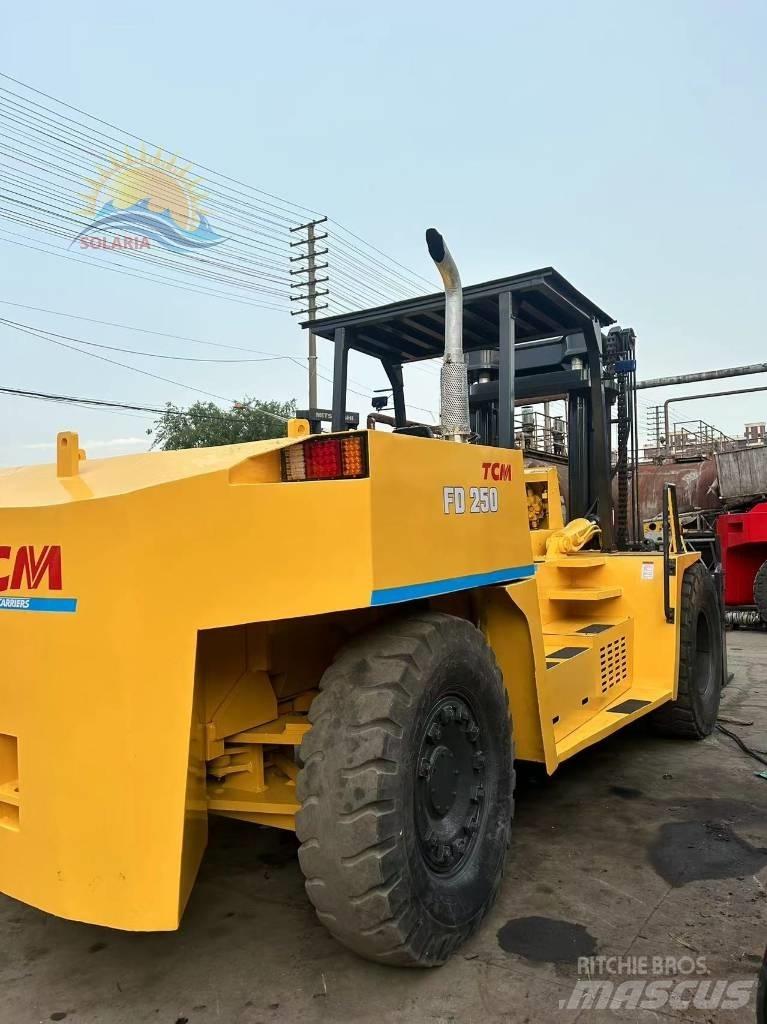 TCM FD 250 Dizel forkliftler