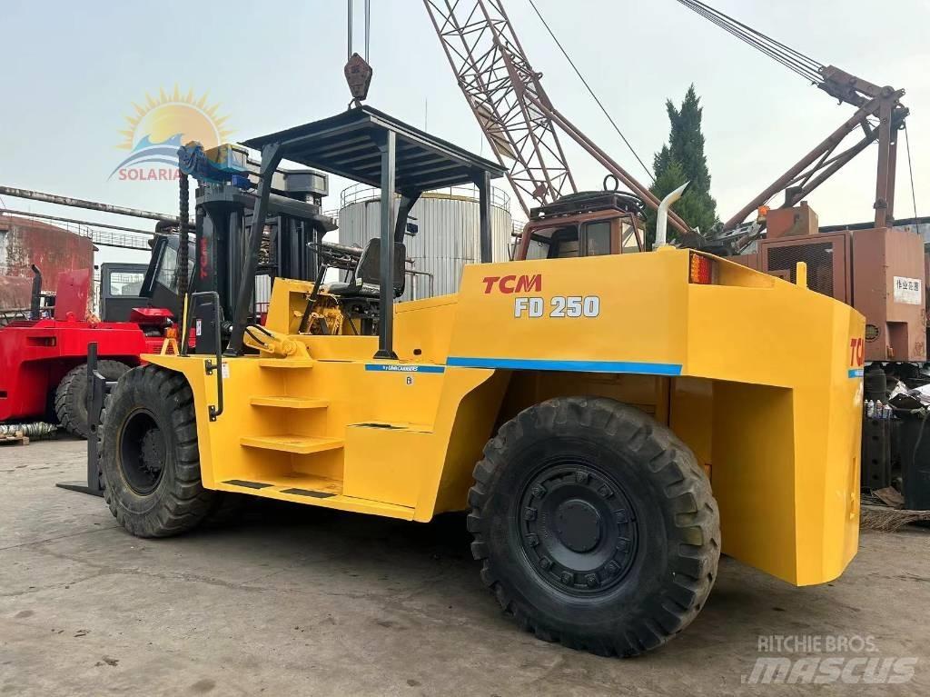TCM FD 250 Dizel forkliftler