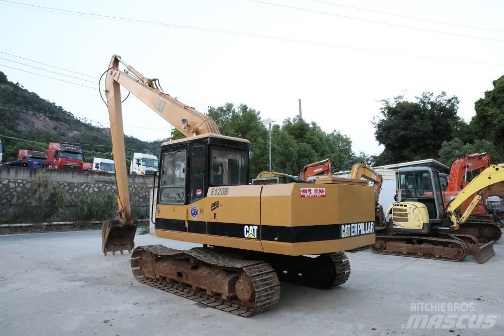 CAT E120B Long boom Paletli ekskavatörler