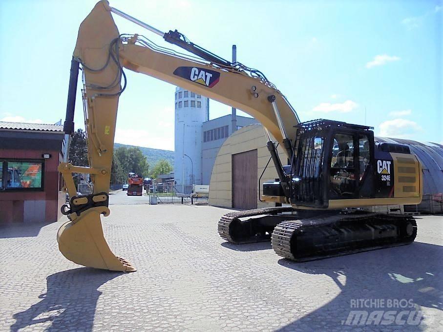 CAT 324 E LN Paletli ekskavatörler