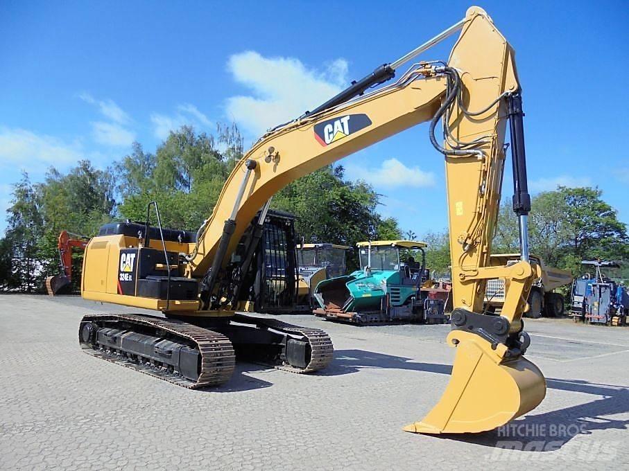 CAT 324 E LN Paletli ekskavatörler
