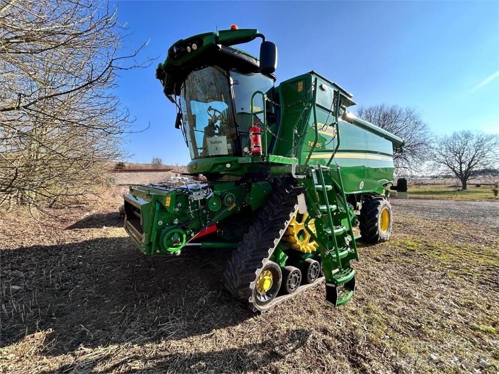 John Deere T670i Biçerdöverler