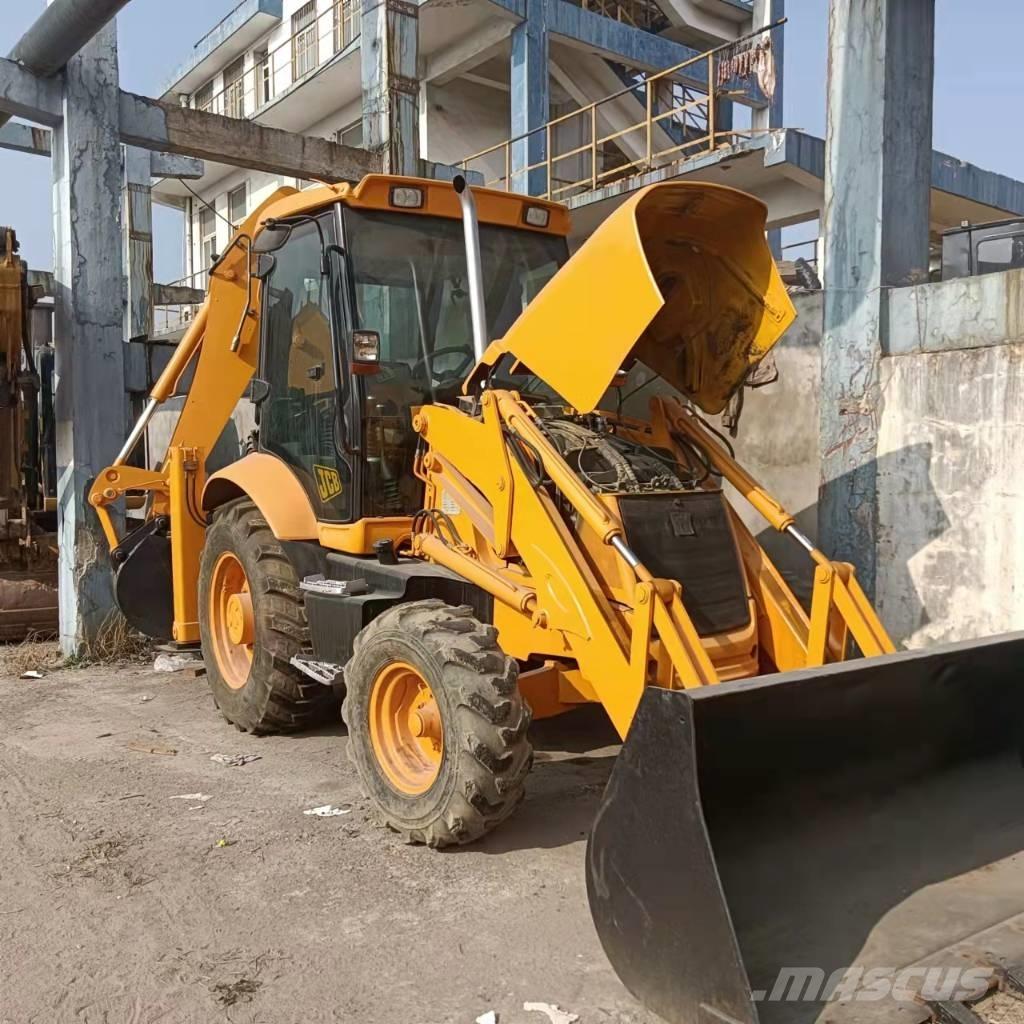 JCB 3CX Kazıcı yükleyiciler - beko loder