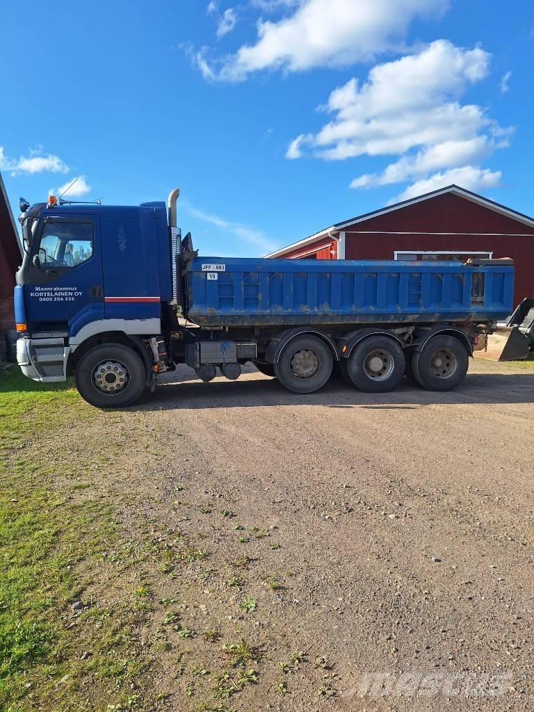 Sisu E12 Damperli kamyonlar