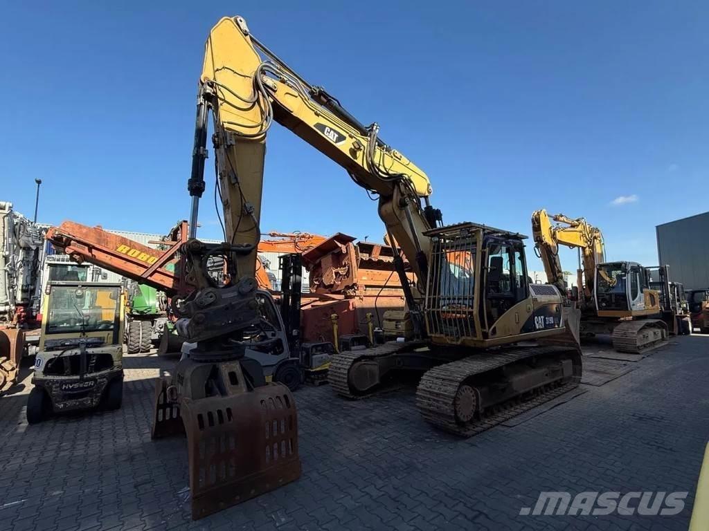 CAT 319D Paletli ekskavatörler
