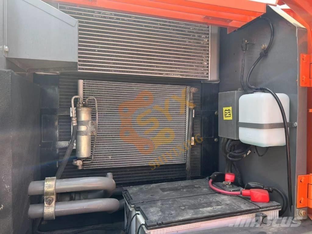 Hitachi ZX 200-3 Paletli ekskavatörler