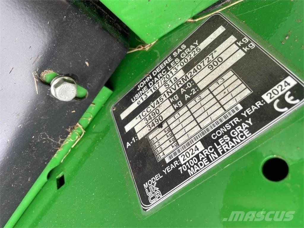 John Deere V451M Rulo balya makinalari
