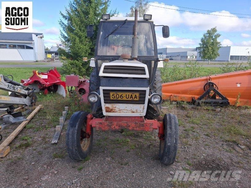 Case IH 1490 Traktörler