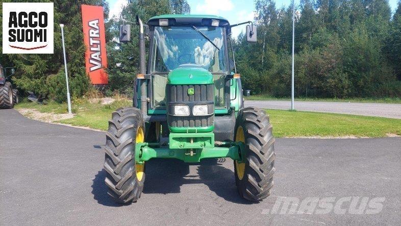 John Deere 6220 SE Traktörler