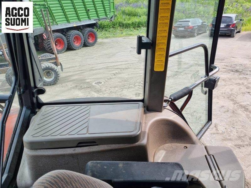New Holland M100 Traktörler