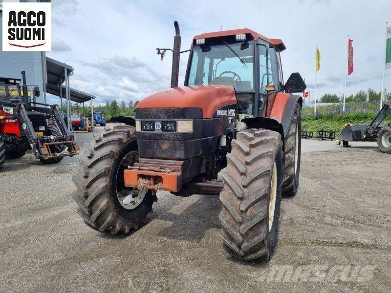 New Holland M100 Traktörler