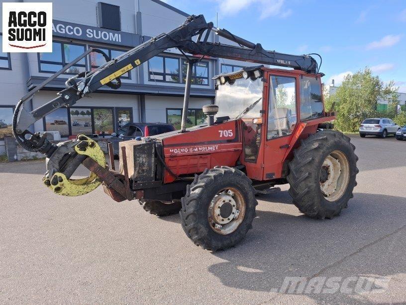 Valmet 705 Traktörler