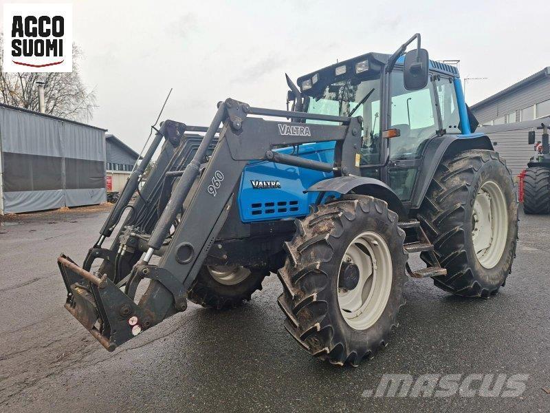 Valtra 6750 HITECH Traktörler