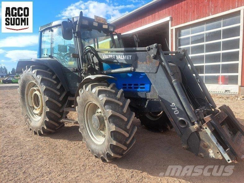 Valtra 6850 HITECH Traktörler