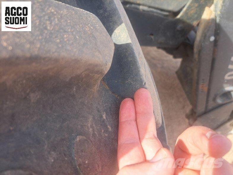 Valtra 6850 HITECH Traktörler