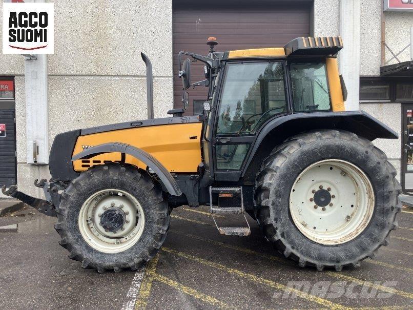 Valtra 8050 HITECH Traktörler