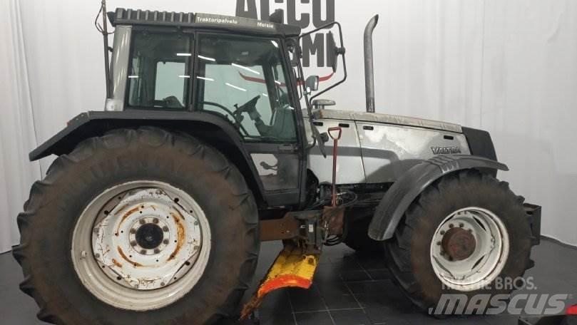 Valtra 8400 Traktörler