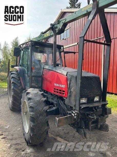 Valtra 8400 Traktörler