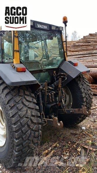 Valtra 8450 HT Traktörler