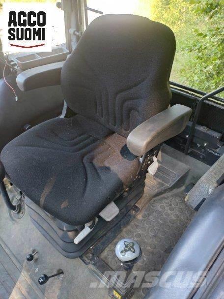 Valtra 900 Traktörler