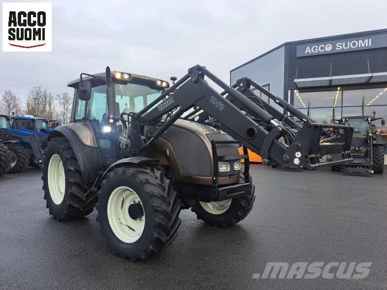 Valtra M120 Traktörler