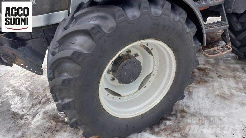 Valtra M150 Traktörler