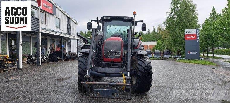 Valtra N111 HITECH Traktörler