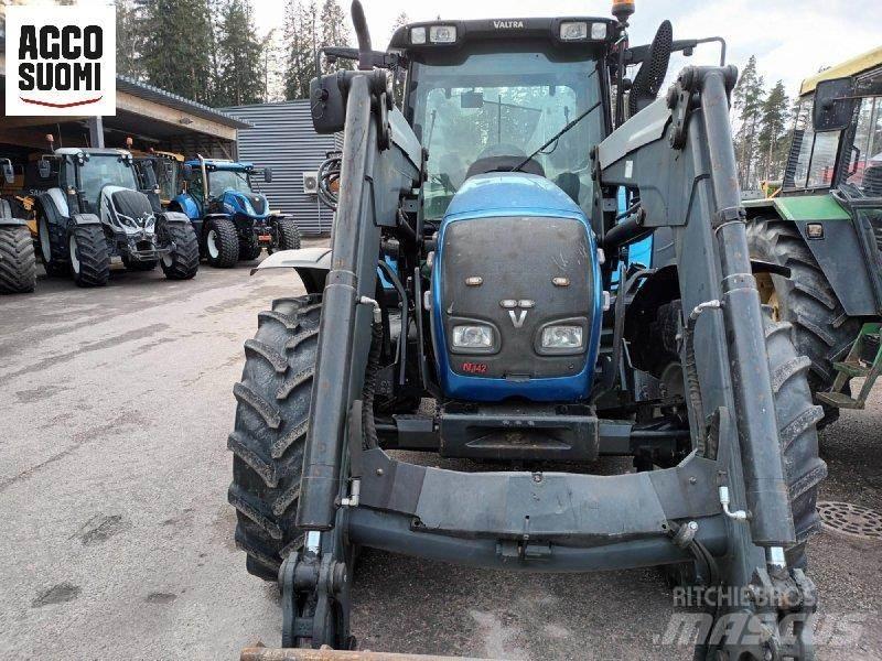 Valtra N142 D +EK Traktörler