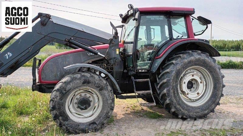 Valtra T151 H Traktörler