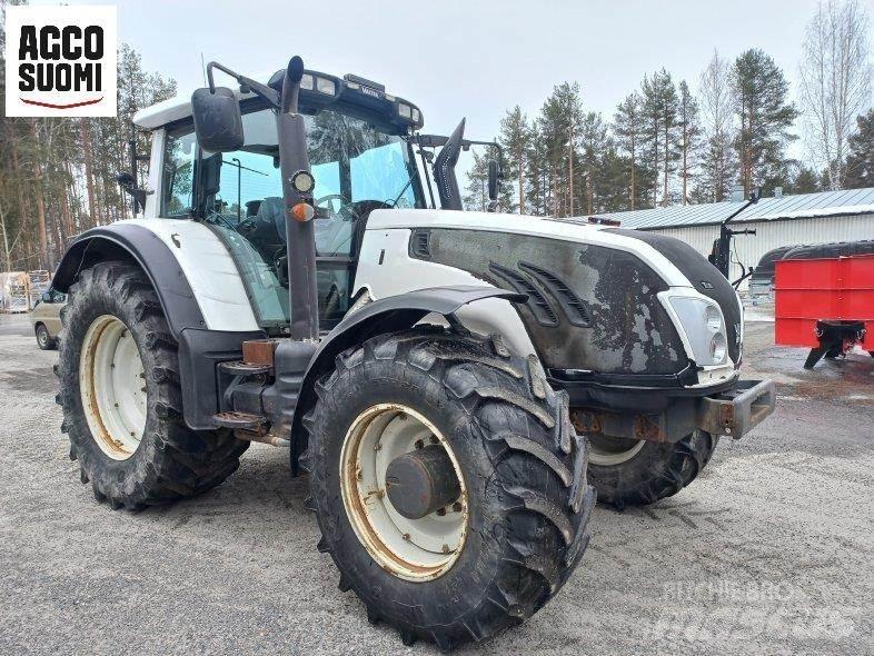 Valtra T213 VERSU Traktörler