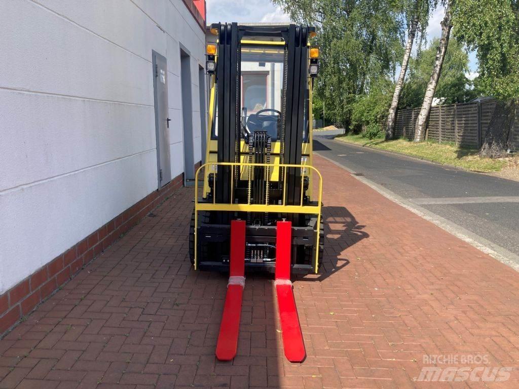 Hyster J 2.0 UT Elektrikli forkliftler