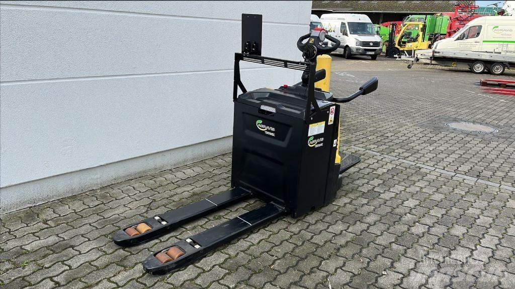 Hyster P 2.0 S Düsük seviye kaldirici