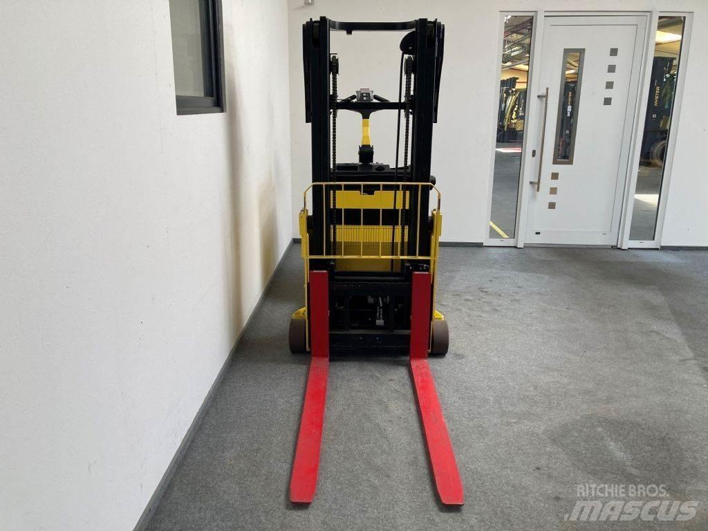 Hyster S 1.0 C Yaya kumandali istif makinasi
