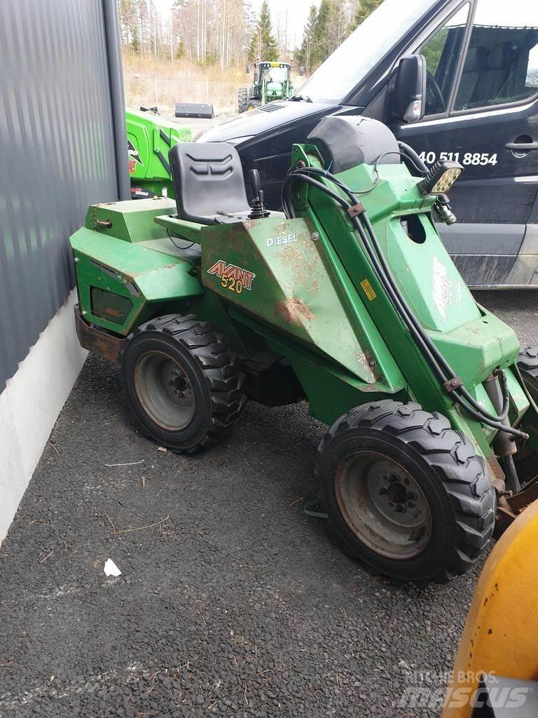 Avant 5200 Çok amaçlı yükleyiciler