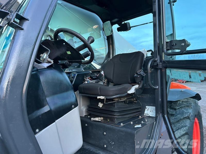 Bobcat T40180 Teleskopik yükleyiciler