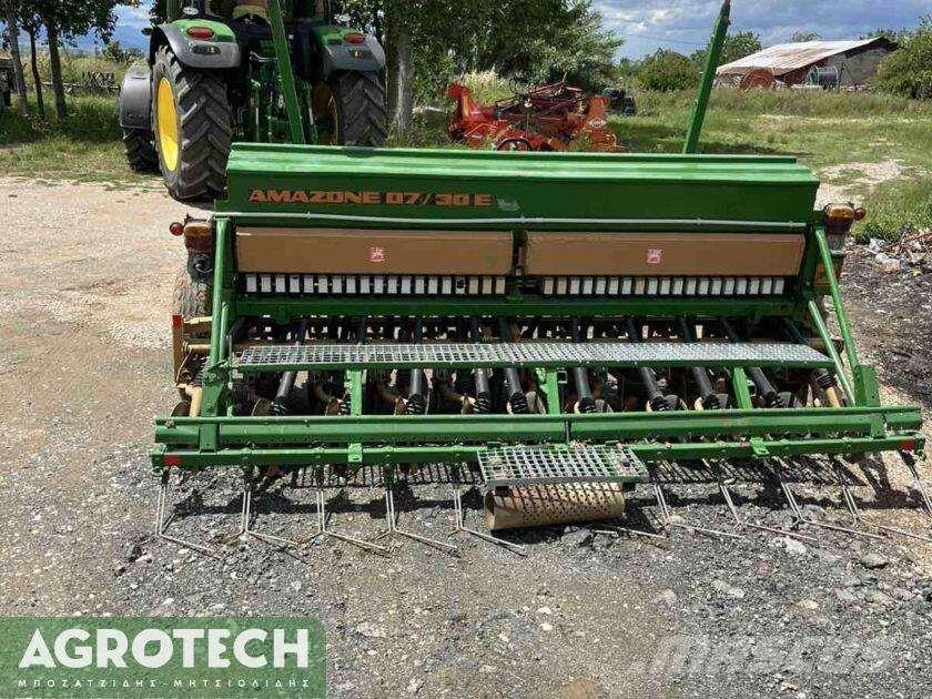 Amazone D7/30E Traktörler