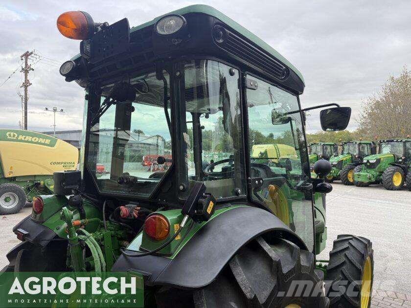 John Deere 5075 GF Traktörler