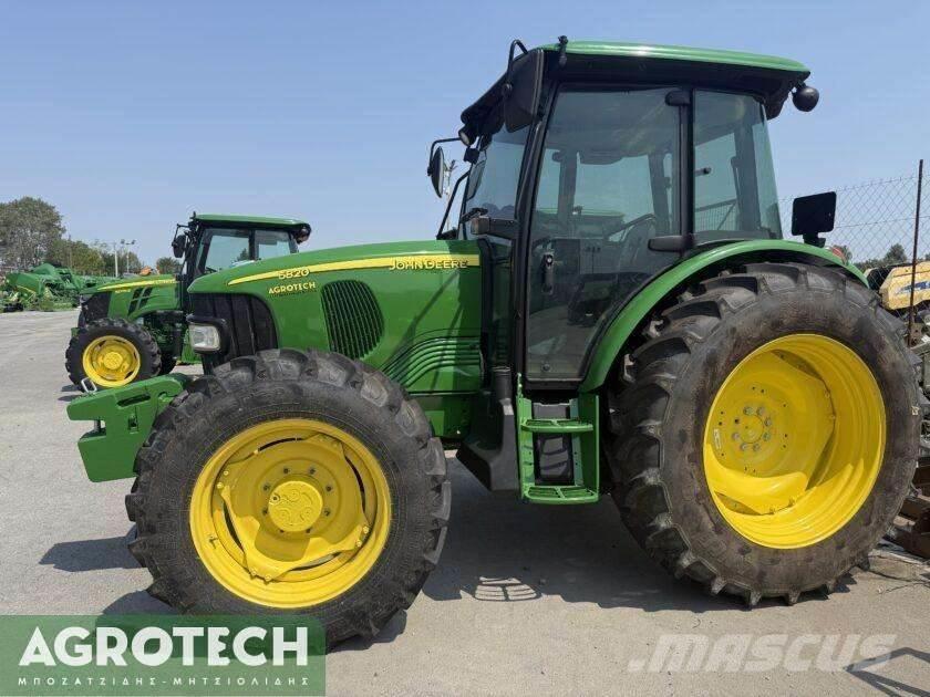 John Deere 5820 Traktörler