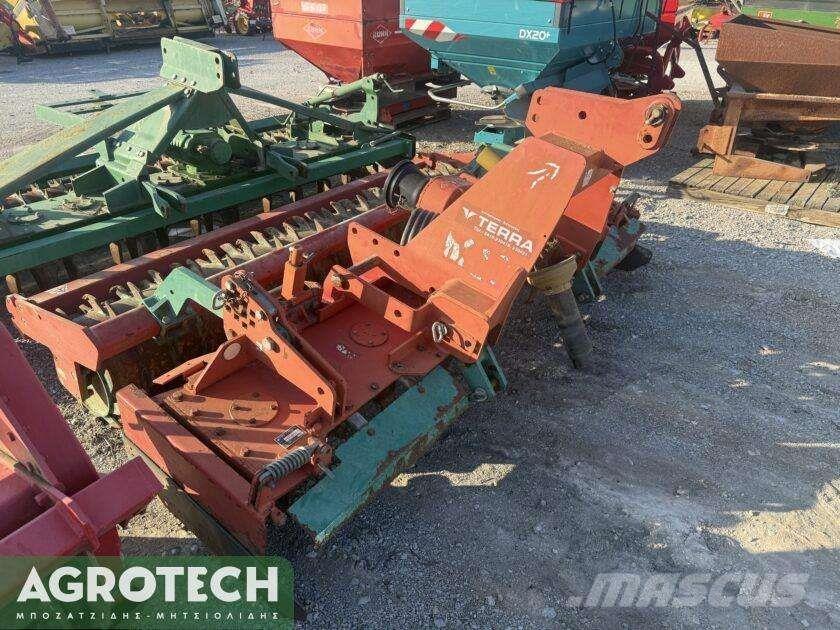 Kverneland NGM 251 Traktörler