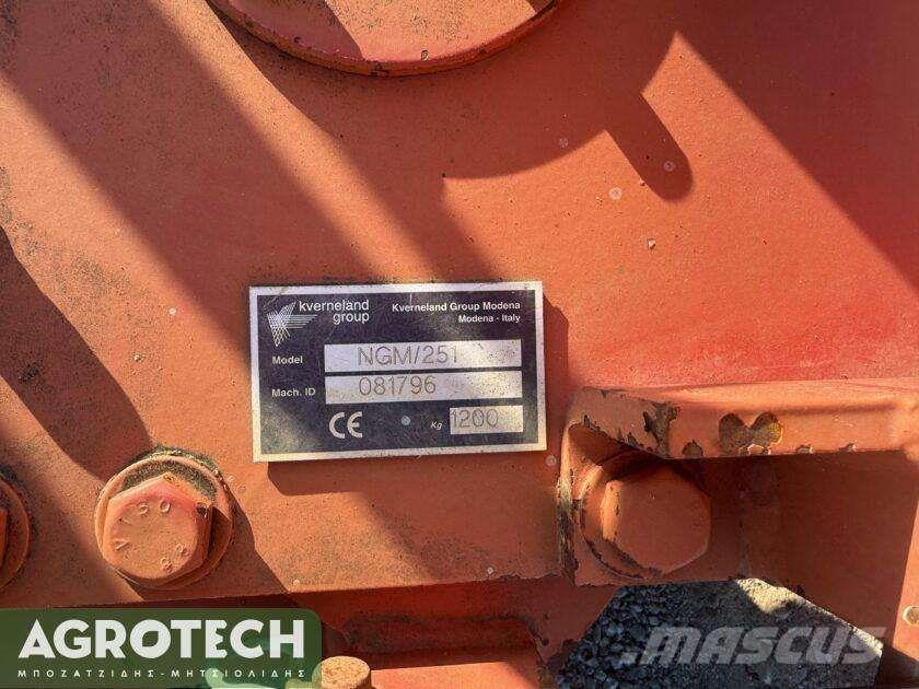 Kverneland NGM 251 Traktörler