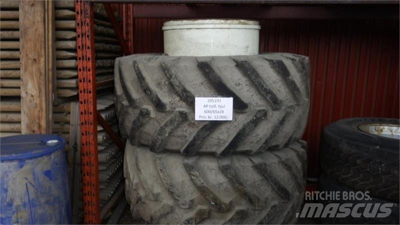 AP 600/65R28 Tekerlekler