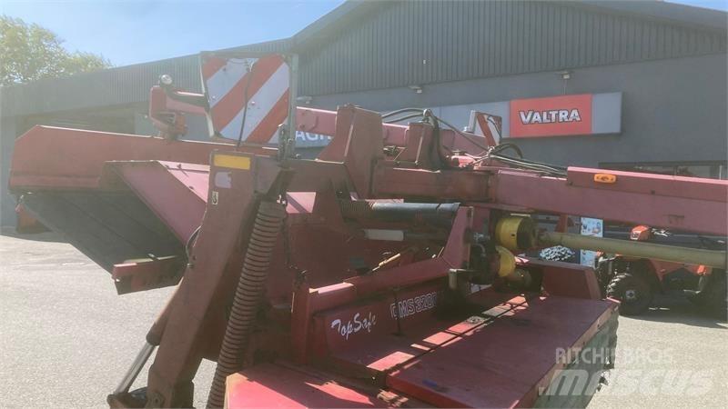 JF 3200 Kendi yürür saman makinaları